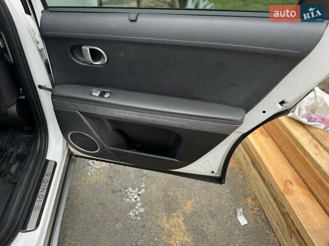 Білий Хендай Ioniq 5, об'ємом двигуна 0 л та пробігом 137 тис. км за 23999 $, фото 33 на Automoto.ua