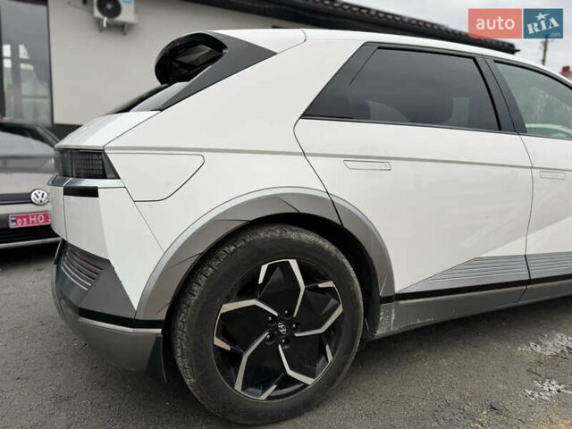 Білий Хендай Ioniq 5, об'ємом двигуна 0 л та пробігом 137 тис. км за 23999 $, фото 6 на Automoto.ua