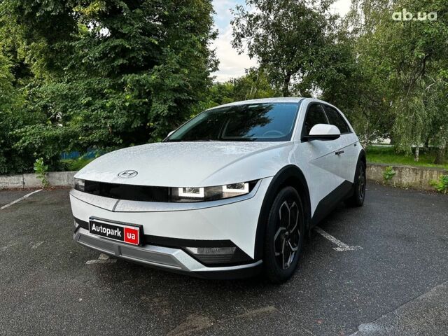 Белый Хендай Ioniq 5, объемом двигателя 0 л и пробегом 81 тыс. км за 24690 $, фото 23 на Automoto.ua