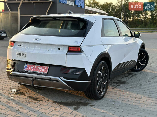 Білий Хендай Ioniq 5, об'ємом двигуна 0 л та пробігом 27 тис. км за 22000 $, фото 6 на Automoto.ua