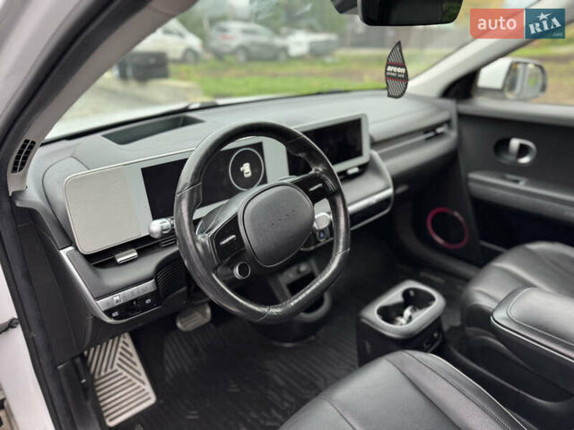 Білий Хендай Ioniq 5, об'ємом двигуна 0 л та пробігом 137 тис. км за 23999 $, фото 11 на Automoto.ua