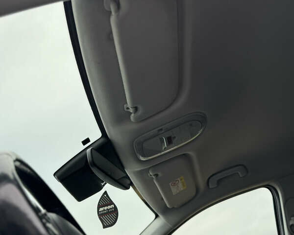 Білий Хендай Ioniq 5, об'ємом двигуна 0 л та пробігом 137 тис. км за 23999 $, фото 12 на Automoto.ua