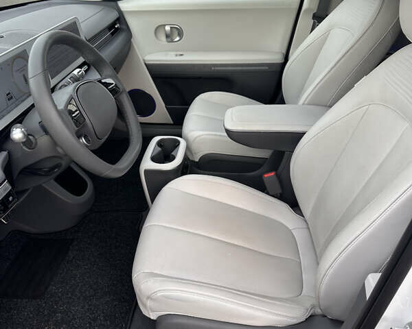 Білий Хендай Ioniq 5, об'ємом двигуна 0 л та пробігом 29 тис. км за 33000 $, фото 1 на Automoto.ua
