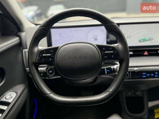 Белый Хендай Ioniq 5, объемом двигателя 0 л и пробегом 78 тыс. км за 27000 $, фото 14 на Automoto.ua