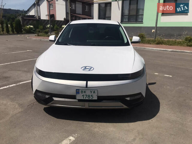 Білий Хендай Ioniq 5, об'ємом двигуна 0 л та пробігом 89 тис. км за 26900 $, фото 3 на Automoto.ua