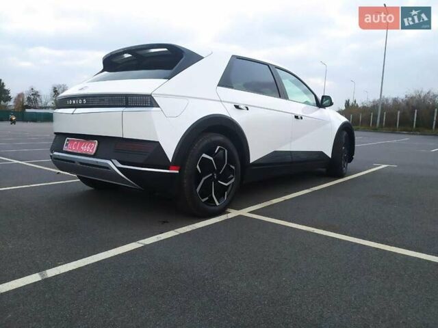 Белый Хендай Ioniq 5, объемом двигателя 0 л и пробегом 81 тыс. км за 23900 $, фото 34 на Automoto.ua