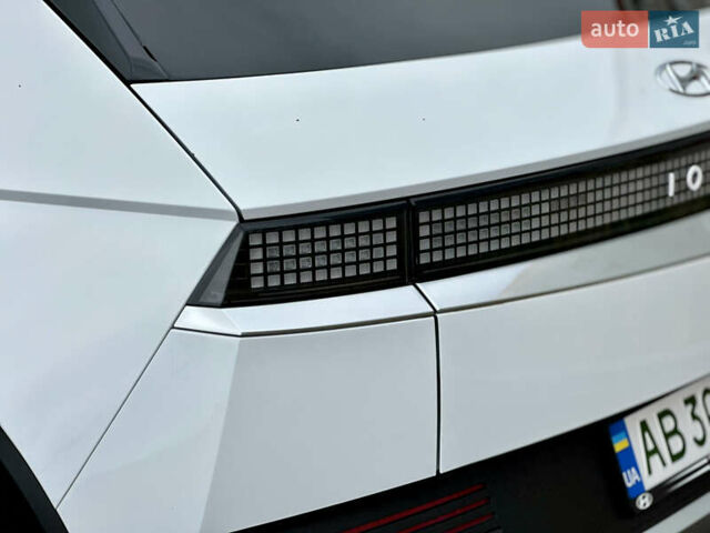 Белый Хендай Ioniq 5, объемом двигателя 0 л и пробегом 42 тыс. км за 29999 $, фото 16 на Automoto.ua