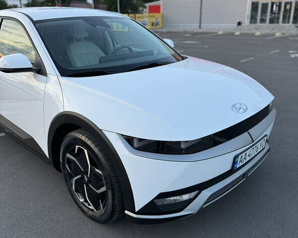 Белый Хендай Ioniq 5, объемом двигателя 0 л и пробегом 44 тыс. км за 26400 $, фото 9 на Automoto.ua