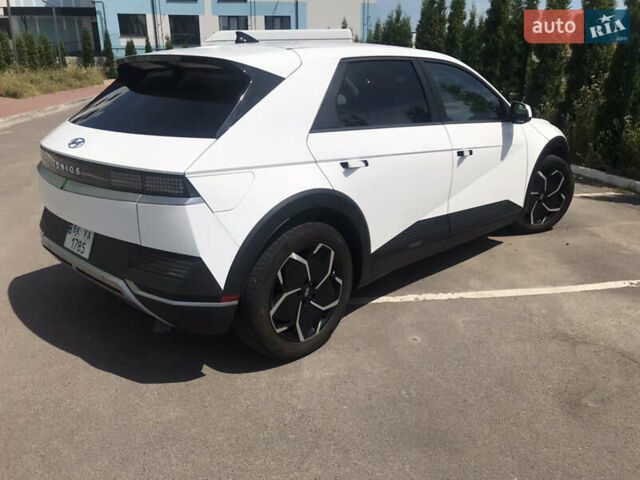 Білий Хендай Ioniq 5, об'ємом двигуна 0 л та пробігом 89 тис. км за 26900 $, фото 2 на Automoto.ua