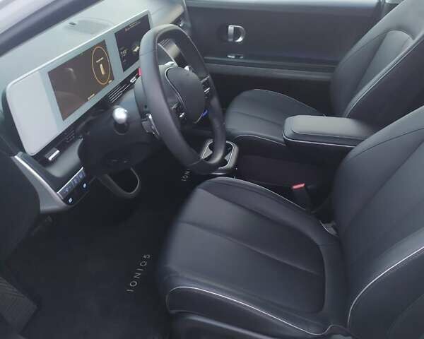 Белый Хендай Ioniq 5, объемом двигателя 0 л и пробегом 81 тыс. км за 23900 $, фото 26 на Automoto.ua