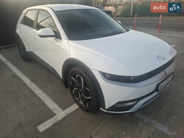 Білий Хендай Ioniq 5, об'ємом двигуна 0 л та пробігом 40 тис. км за 26200 $, фото 4 на Automoto.ua