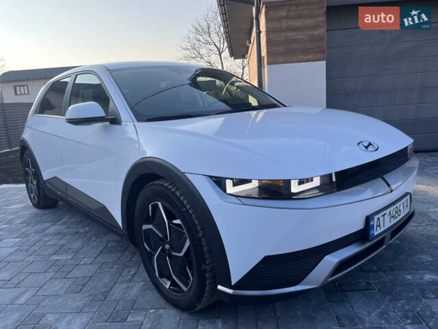 Белый Хендай Ioniq 5, объемом двигателя 0 л и пробегом 96 тыс. км за 22500 $, фото 28 на Automoto.ua