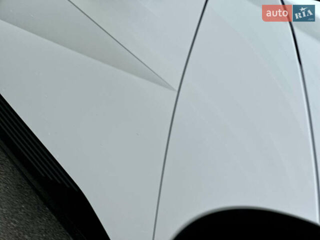 Белый Хендай Ioniq 5, объемом двигателя 0 л и пробегом 42 тыс. км за 29999 $, фото 20 на Automoto.ua