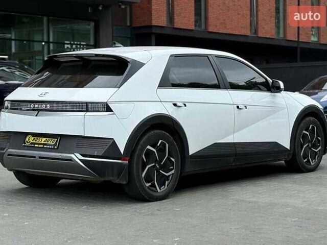 Білий Хендай Ioniq 5, об'ємом двигуна 0 л та пробігом 78 тис. км за 26000 $, фото 5 на Automoto.ua