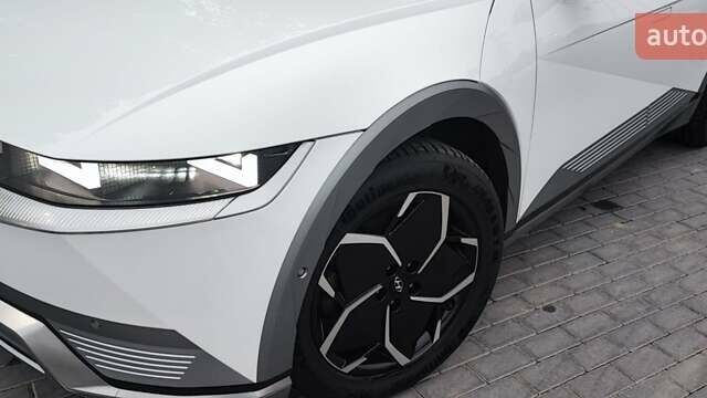 Белый Хендай Ioniq 5, объемом двигателя 0 л и пробегом 178 тыс. км за 23300 $, фото 17 на Automoto.ua