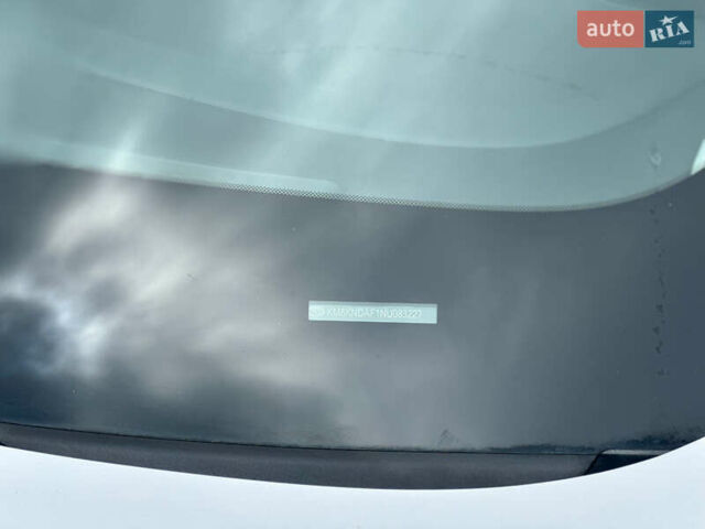 Белый Хендай Ioniq 5, объемом двигателя 0 л и пробегом 42 тыс. км за 29999 $, фото 7 на Automoto.ua