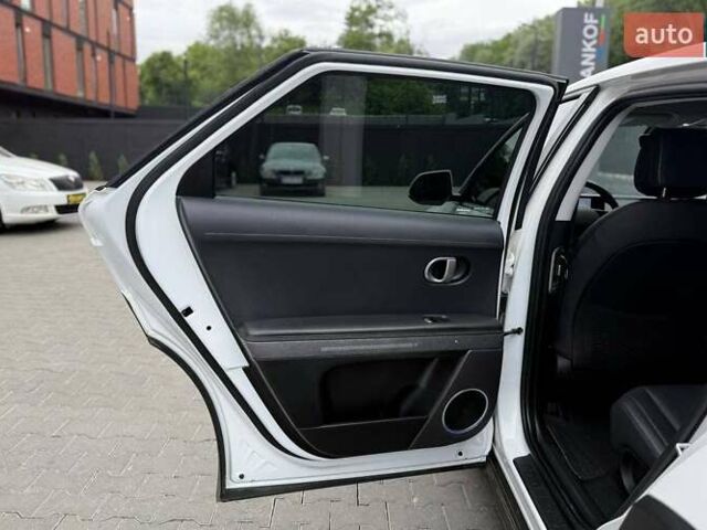 Білий Хендай Ioniq 5, об'ємом двигуна 0 л та пробігом 78 тис. км за 26000 $, фото 22 на Automoto.ua