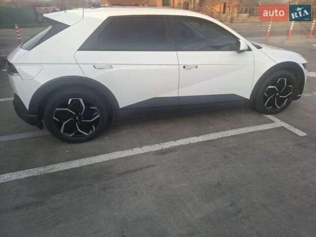 Білий Хендай Ioniq 5, об'ємом двигуна 0 л та пробігом 40 тис. км за 26200 $, фото 7 на Automoto.ua