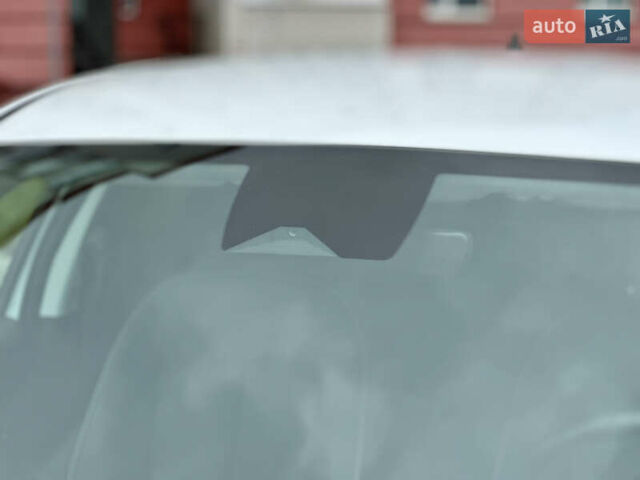 Белый Хендай Ioniq 5, объемом двигателя 0 л и пробегом 42 тыс. км за 29500 $, фото 8 на Automoto.ua