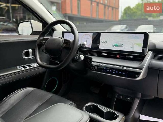 Белый Хендай Ioniq 5, объемом двигателя 0 л и пробегом 78 тыс. км за 27000 $, фото 18 на Automoto.ua