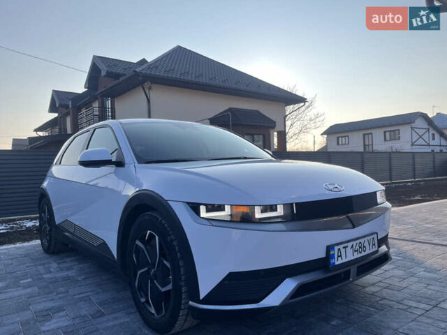 Белый Хендай Ioniq 5, объемом двигателя 0 л и пробегом 96 тыс. км за 22500 $, фото 5 на Automoto.ua