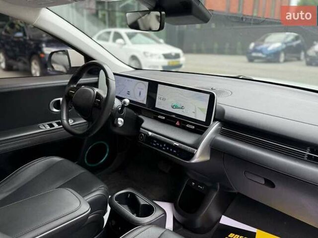 Белый Хендай Ioniq 5, объемом двигателя 0 л и пробегом 78 тыс. км за 27000 $, фото 19 на Automoto.ua