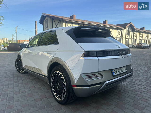 Белый Хендай Ioniq 5, объемом двигателя 0 л и пробегом 28 тыс. км за 30200 $, фото 17 на Automoto.ua