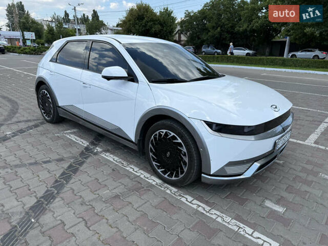 Белый Хендай Ioniq 5, объемом двигателя 0 л и пробегом 28 тыс. км за 33500 $, фото 22 на Automoto.ua