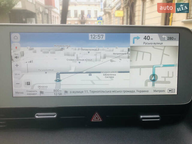 Белый Хендай Ioniq 5, объемом двигателя 0 л и пробегом 30 тыс. км за 26700 $, фото 32 на Automoto.ua