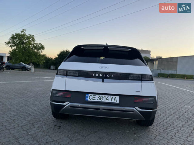 Белый Хендай Ioniq 5, объемом двигателя 0 л и пробегом 11 тыс. км за 26800 $, фото 8 на Automoto.ua