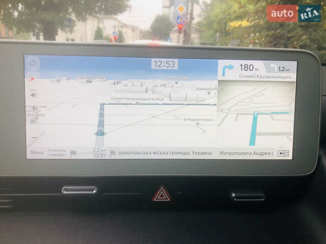 Белый Хендай Ioniq 5, объемом двигателя 0 л и пробегом 30 тыс. км за 26700 $, фото 33 на Automoto.ua