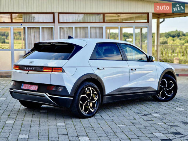 Белый Хендай Ioniq 5, объемом двигателя 0 л и пробегом 22 тыс. км за 25900 $, фото 9 на Automoto.ua