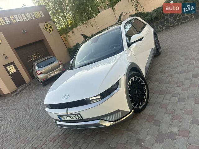 Белый Хендай Ioniq 5, объемом двигателя 0 л и пробегом 28 тыс. км за 30200 $, фото 13 на Automoto.ua