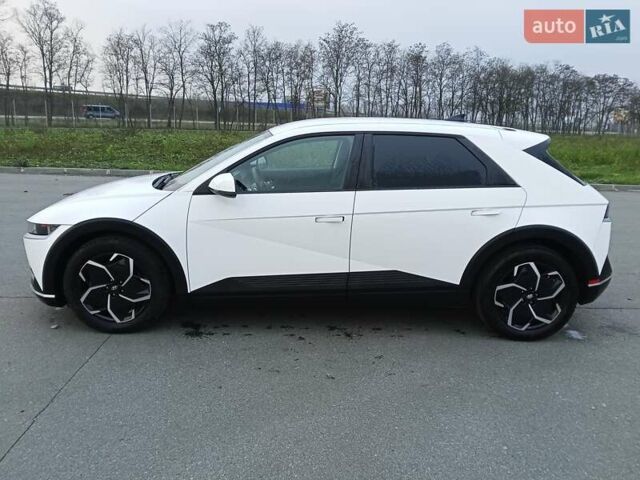Белый Хендай Ioniq 5, объемом двигателя 0 л и пробегом 10 тыс. км за 27000 $, фото 1 на Automoto.ua