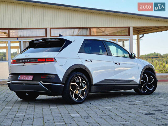 Белый Хендай Ioniq 5, объемом двигателя 0 л и пробегом 22 тыс. км за 25900 $, фото 42 на Automoto.ua