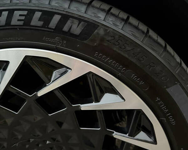 Белый Хендай Ioniq 5, объемом двигателя 0 л и пробегом 33 тыс. км за 33999 $, фото 35 на Automoto.ua