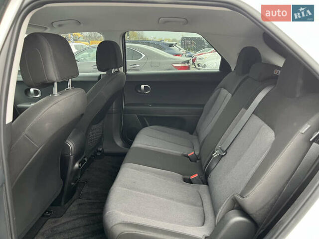 Белый Хендай Ioniq 5, объемом двигателя 0 л и пробегом 3 тыс. км за 26750 $, фото 17 на Automoto.ua