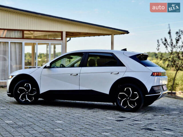 Белый Хендай Ioniq 5, объемом двигателя 0 л и пробегом 22 тыс. км за 25900 $, фото 40 на Automoto.ua