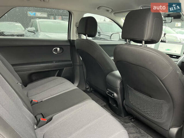 Белый Хендай Ioniq 5, объемом двигателя 0 л и пробегом 3 тыс. км за 26750 $, фото 18 на Automoto.ua