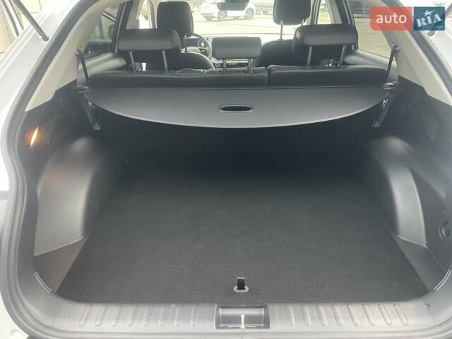 Белый Хендай Ioniq 5, объемом двигателя 0 л и пробегом 30 тыс. км за 29900 $, фото 16 на Automoto.ua