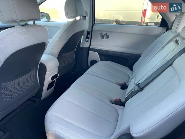 Белый Хендай Ioniq 5, объемом двигателя 0 л и пробегом 35 тыс. км за 23400 $, фото 6 на Automoto.ua