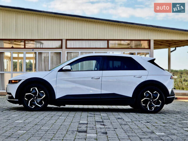 Белый Хендай Ioniq 5, объемом двигателя 0 л и пробегом 22 тыс. км за 25900 $, фото 11 на Automoto.ua
