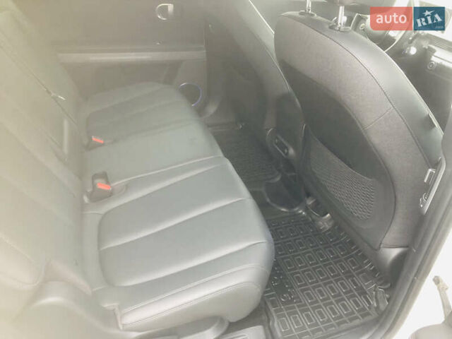 Белый Хендай Ioniq 5, объемом двигателя 0 л и пробегом 30 тыс. км за 26700 $, фото 24 на Automoto.ua