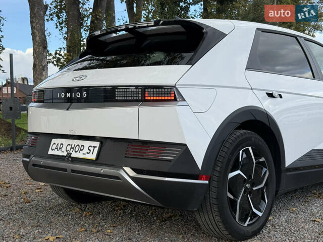Білий Хендай Ioniq 5, об'ємом двигуна 0 л та пробігом 17 тис. км за 26500 $, фото 15 на Automoto.ua