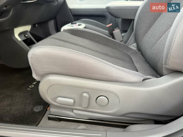 Білий Хендай Ioniq 5, об'ємом двигуна 0 л та пробігом 17 тис. км за 26500 $, фото 34 на Automoto.ua