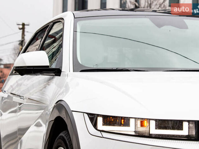 Белый Хендай Ioniq 5, объемом двигателя 0 л и пробегом 2 тыс. км за 33000 $, фото 32 на Automoto.ua