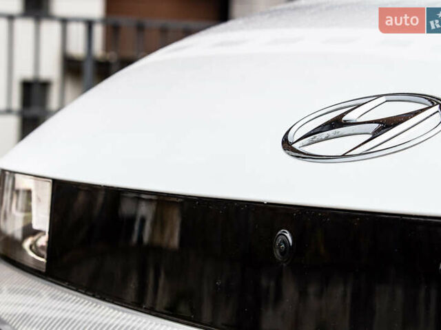 Белый Хендай Ioniq 5, объемом двигателя 0 л и пробегом 2 тыс. км за 33000 $, фото 14 на Automoto.ua