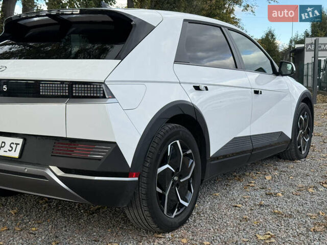 Білий Хендай Ioniq 5, об'ємом двигуна 0 л та пробігом 17 тис. км за 26500 $, фото 16 на Automoto.ua