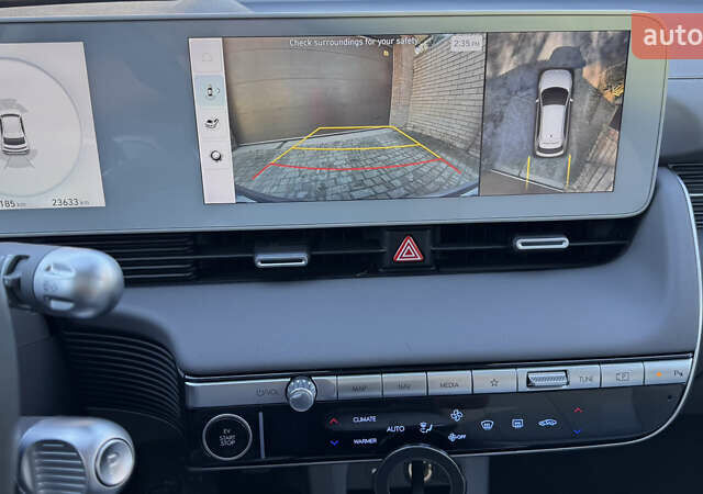 Белый Хендай Ioniq 5, объемом двигателя 0 л и пробегом 23 тыс. км за 31500 $, фото 16 на Automoto.ua