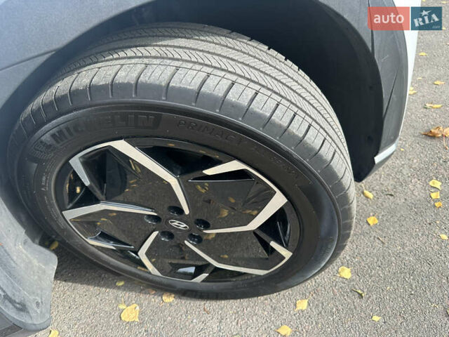 Белый Хендай Ioniq 5, объемом двигателя 0 л и пробегом 40 тыс. км за 26900 $, фото 29 на Automoto.ua